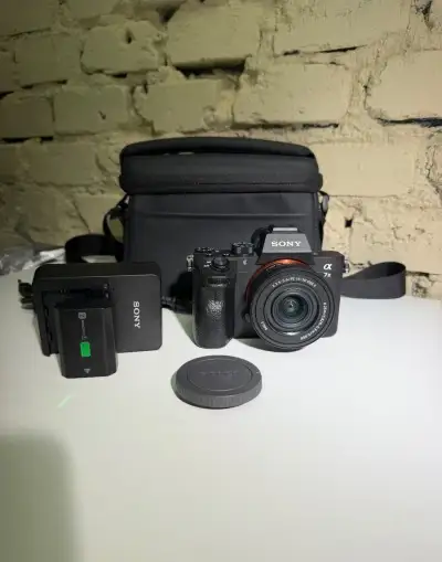 Sony Alpha A7 III & Sony E PZ 16-50 m f/3.5-5.6 OSS II
