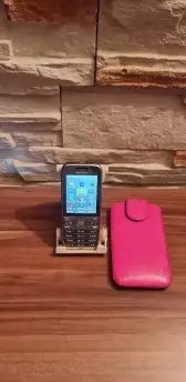 Nokia E52