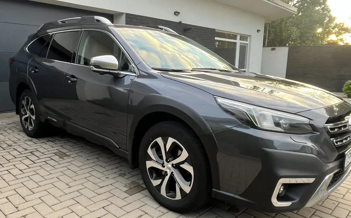 Subaru Outback – 2023, 122 000 km