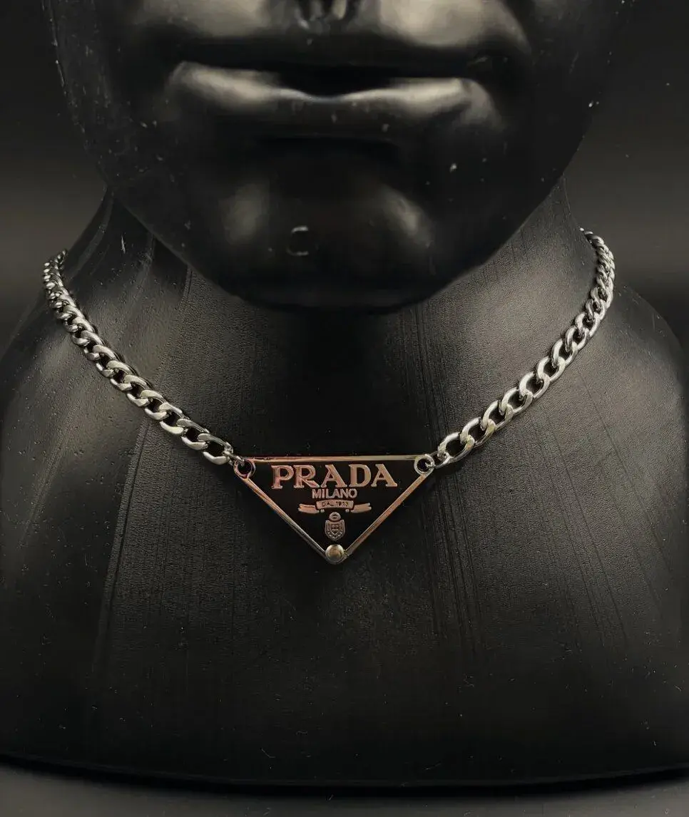 Prada Chain