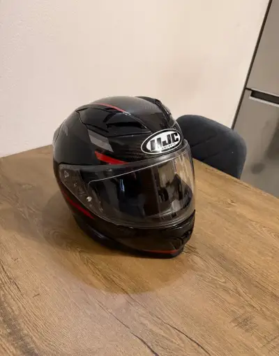 Prilba HJC F71 Carbon Esira