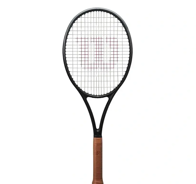 Profi tenisovú raketu Wilson RF01