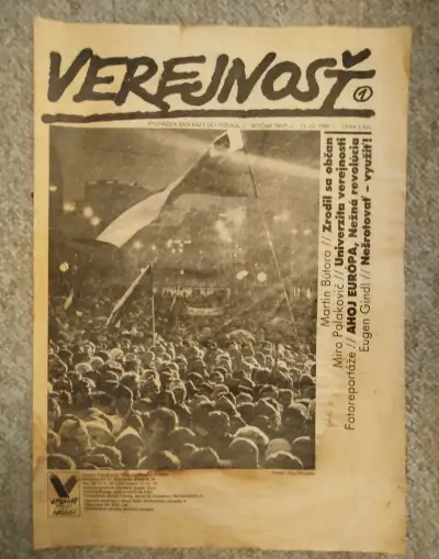 Noviny a časopisy z r,1989 až 1992