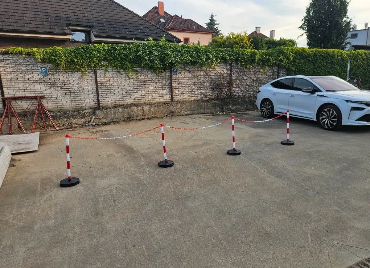 Prenájom 3x parkovacie miesto v centre Nové Mesto nad Váhom