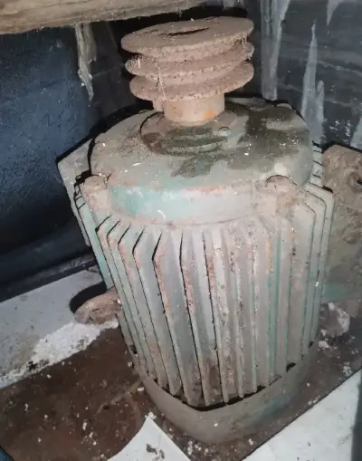 Elektromotor