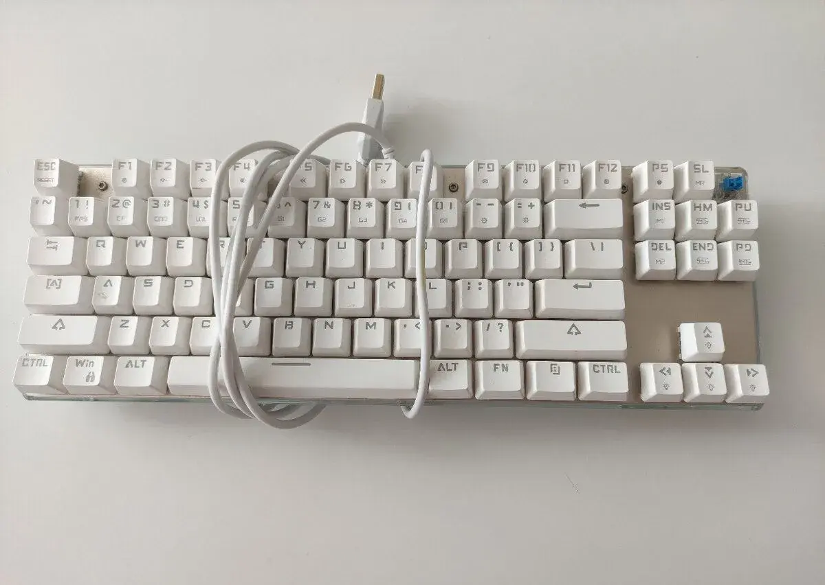 Mechanická klávesnica K87S (biela)