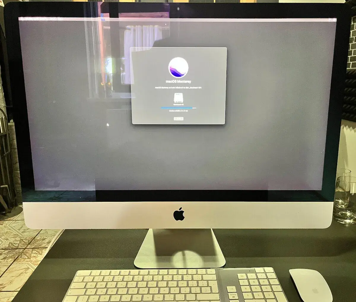 Apple iMac 27", 2015 5K, 3,2 GHz i5, 24GB, 1TB, Radeon 2GB