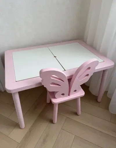 Ikea Flisat montessori stolík