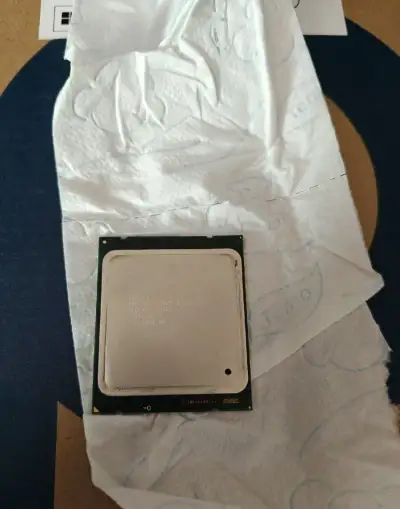 Intel Xeon E5-2670 2.60GHz 8C/16T LGA2011