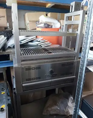 Gril na uhlie Mibrasa Robatayaki