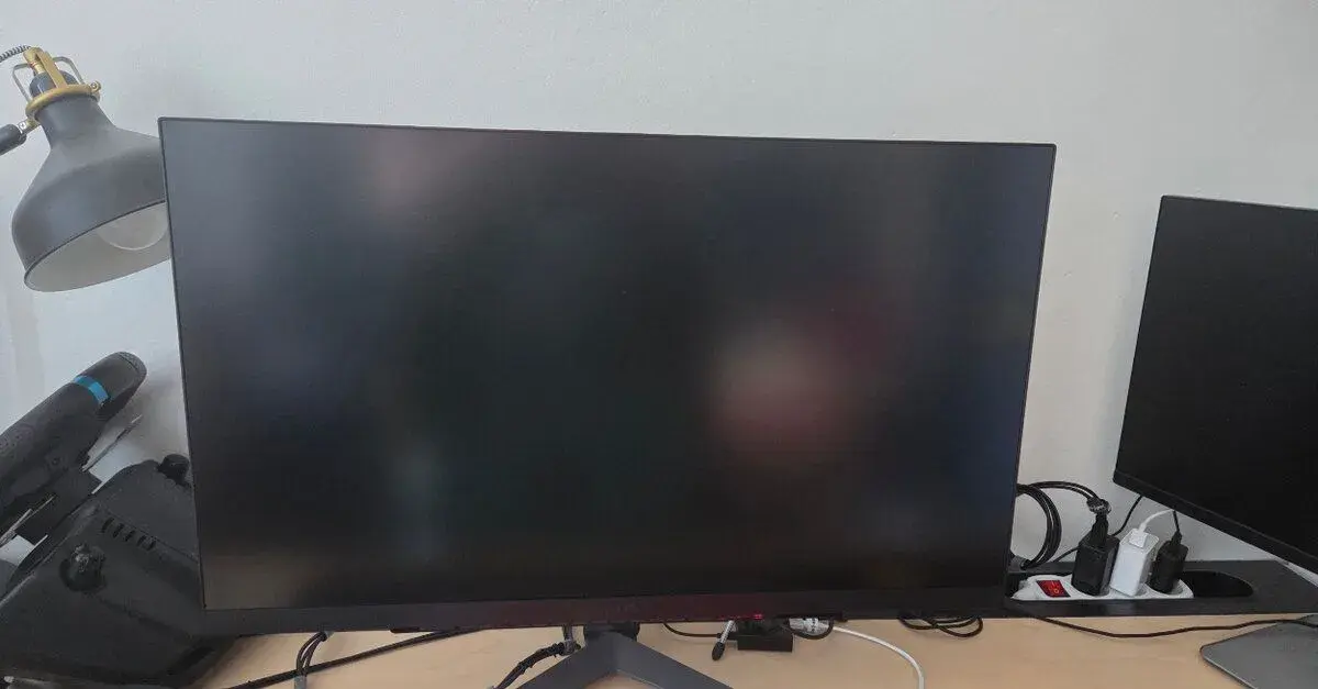 27" LG UltraGear 27GS85Q-B Gaming Monitor