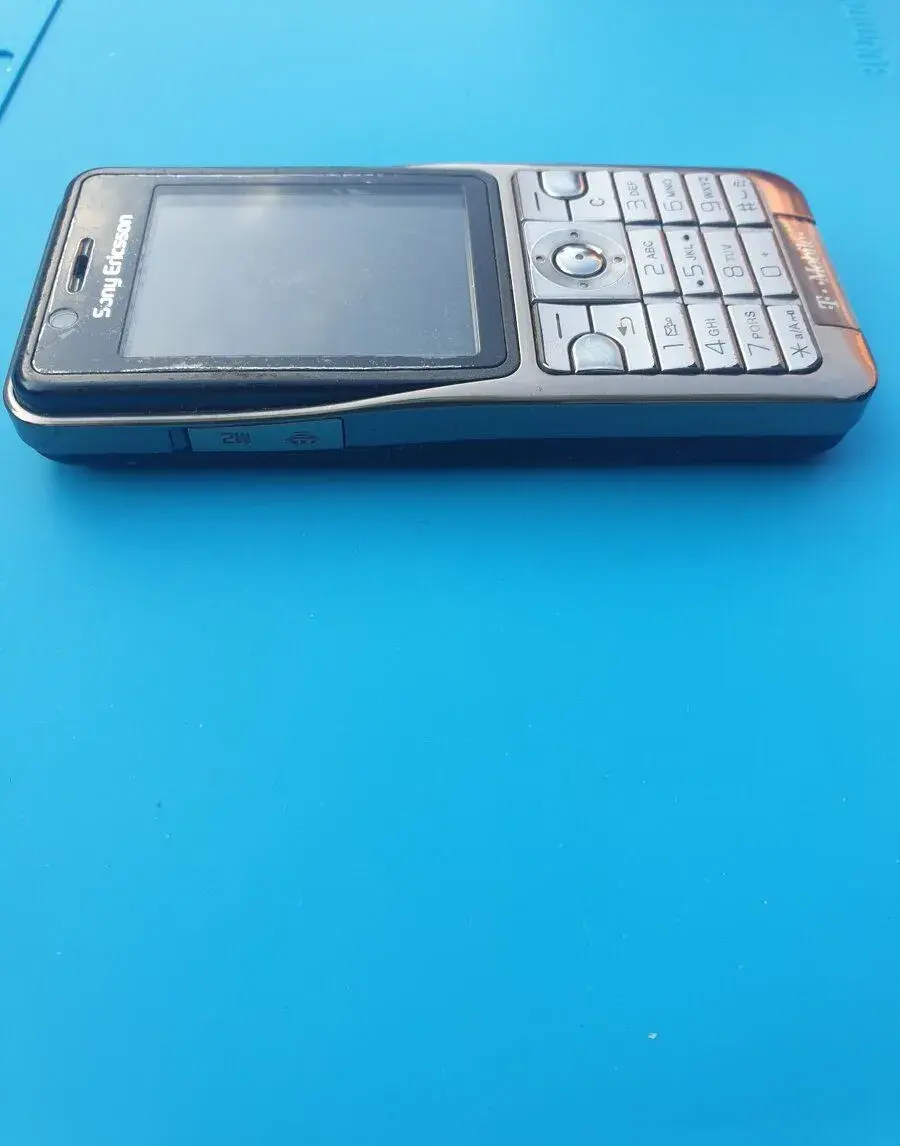 Sony Ericsson k530i
