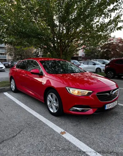 Opel insignia – 2018, 156 000 km