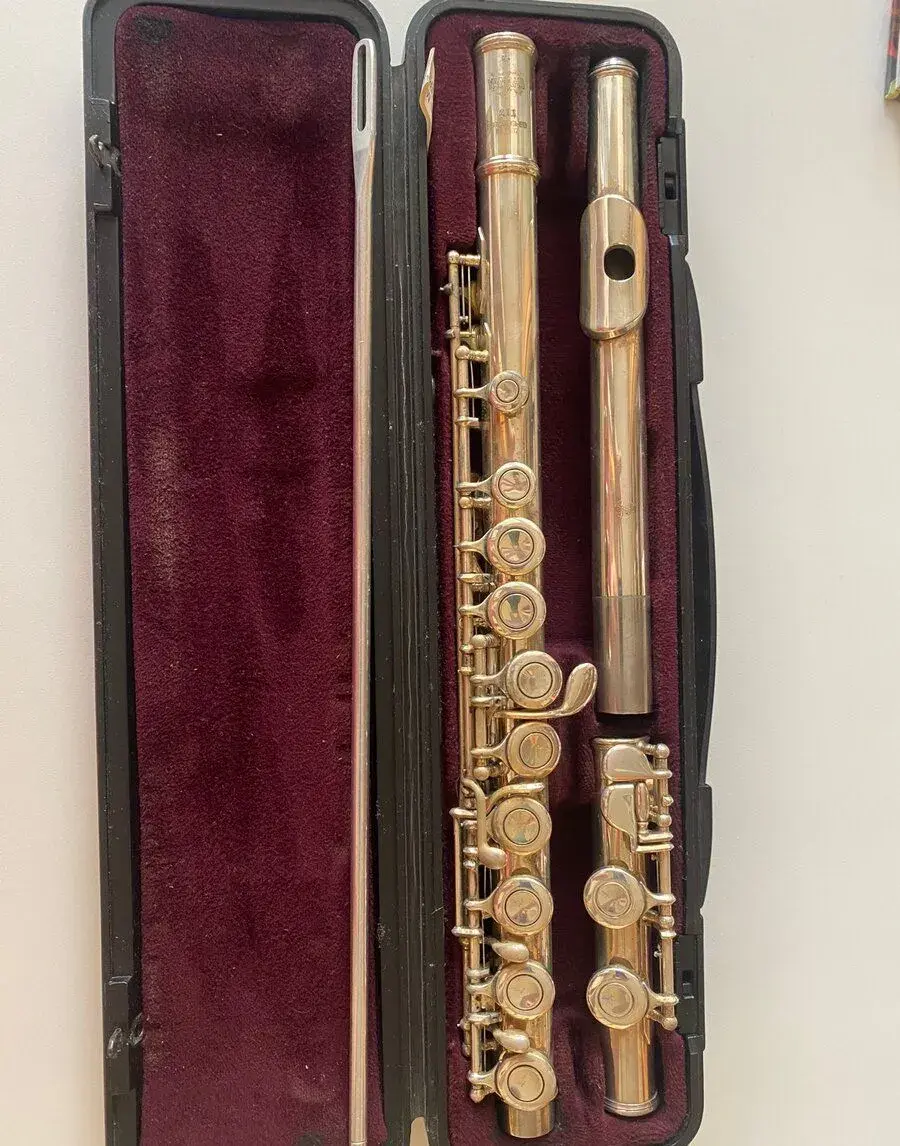 Priečna flauta Yamaha YFL 211