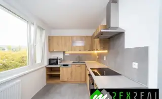 Predaj 3 izbového bytu s balkónom, Venevská, Veľký Krtíš.
