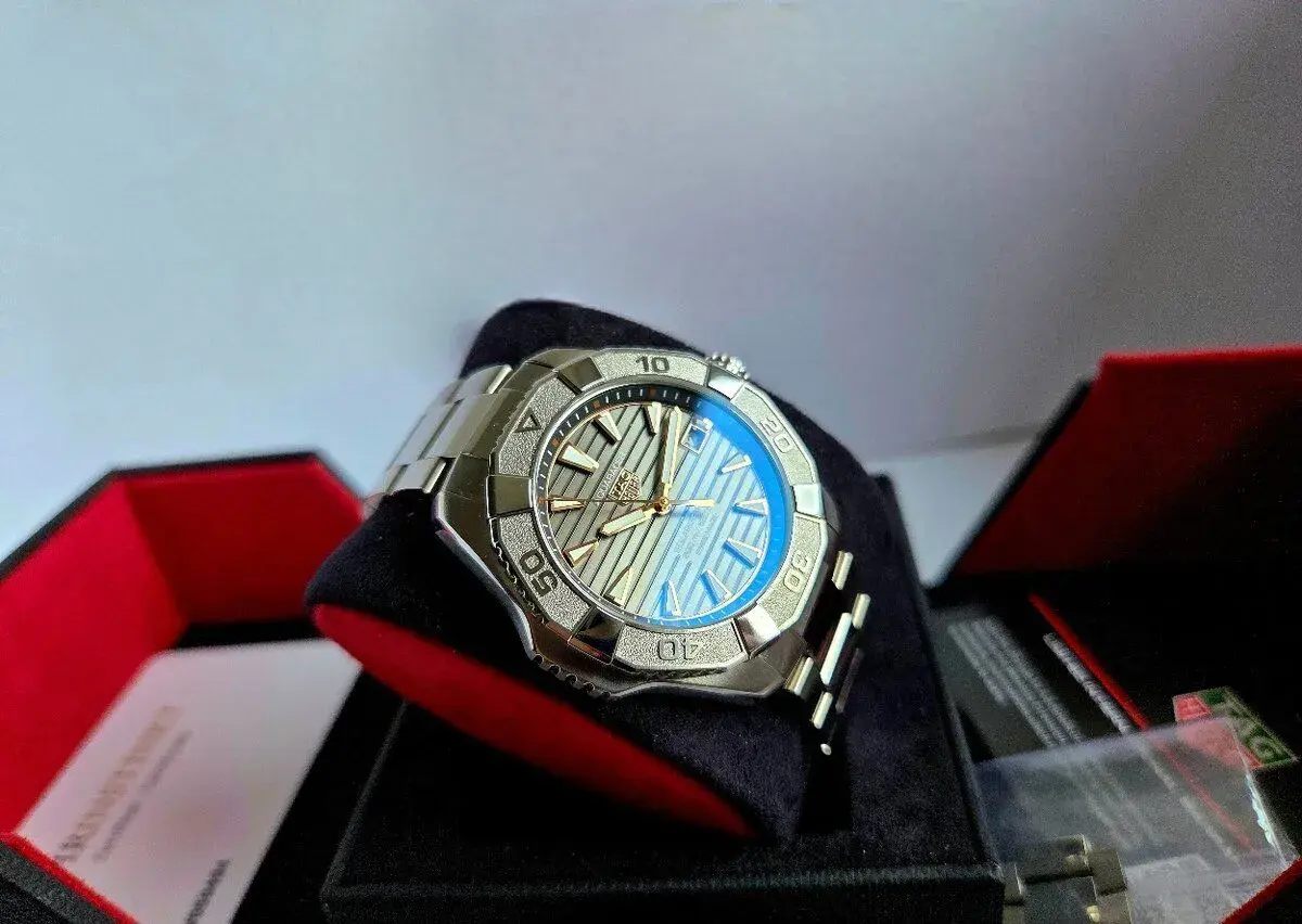 Tag Heuer Aquaracer Solargraph Titanium
