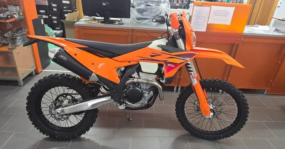 2026 KTM 350 EXC-F 10 900 €