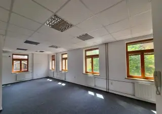 ✅ Kancelária 36m² - Hradbová ul. 11 v centre KE ✅