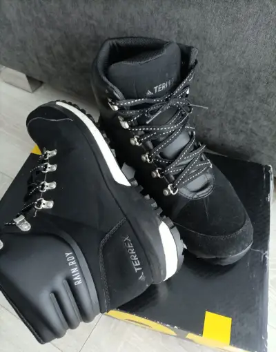 Pánske botasky Adidas Terrex rain dry 44