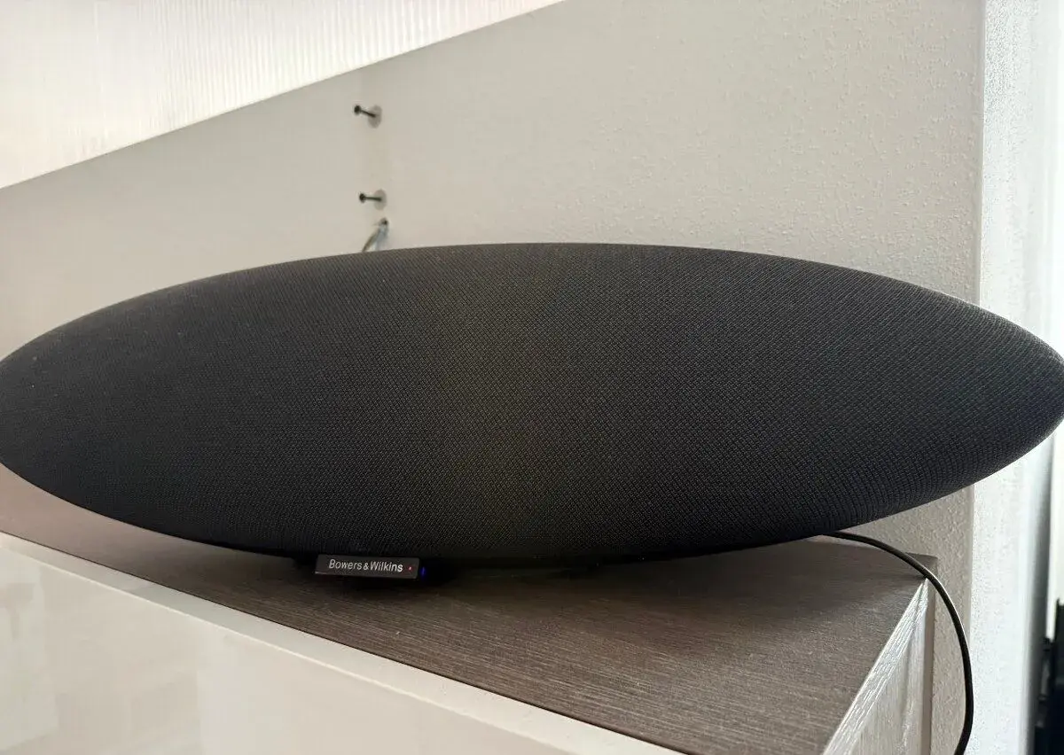 Bowers & Wilkins Zeppelin Wireless