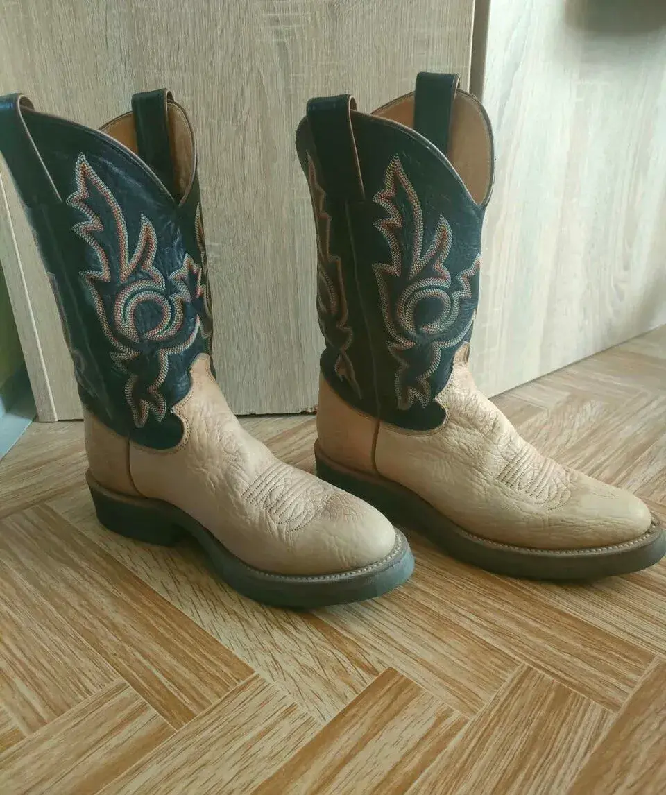 Dámske westernove čižmy