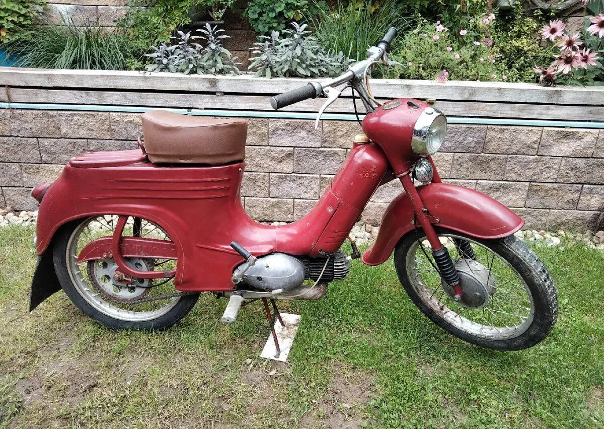 Jawa 50 typ 555 s TP a EČ, kat. L1E