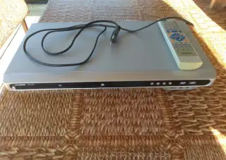 DVD Hyundai DV-5-X306