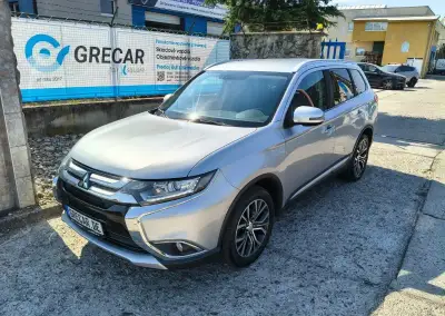 Mitsubishi OUTLANDER – 2016, 137 980 km