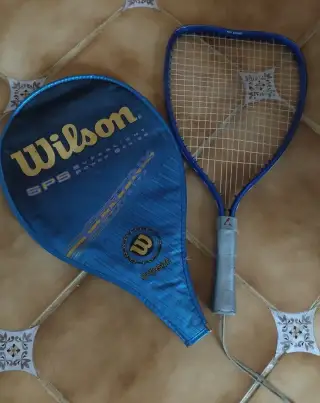 Raketa na tenis