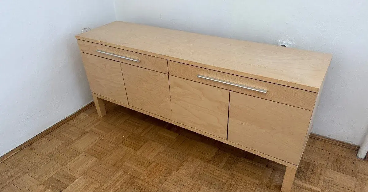Príborník, skrinka pod TV