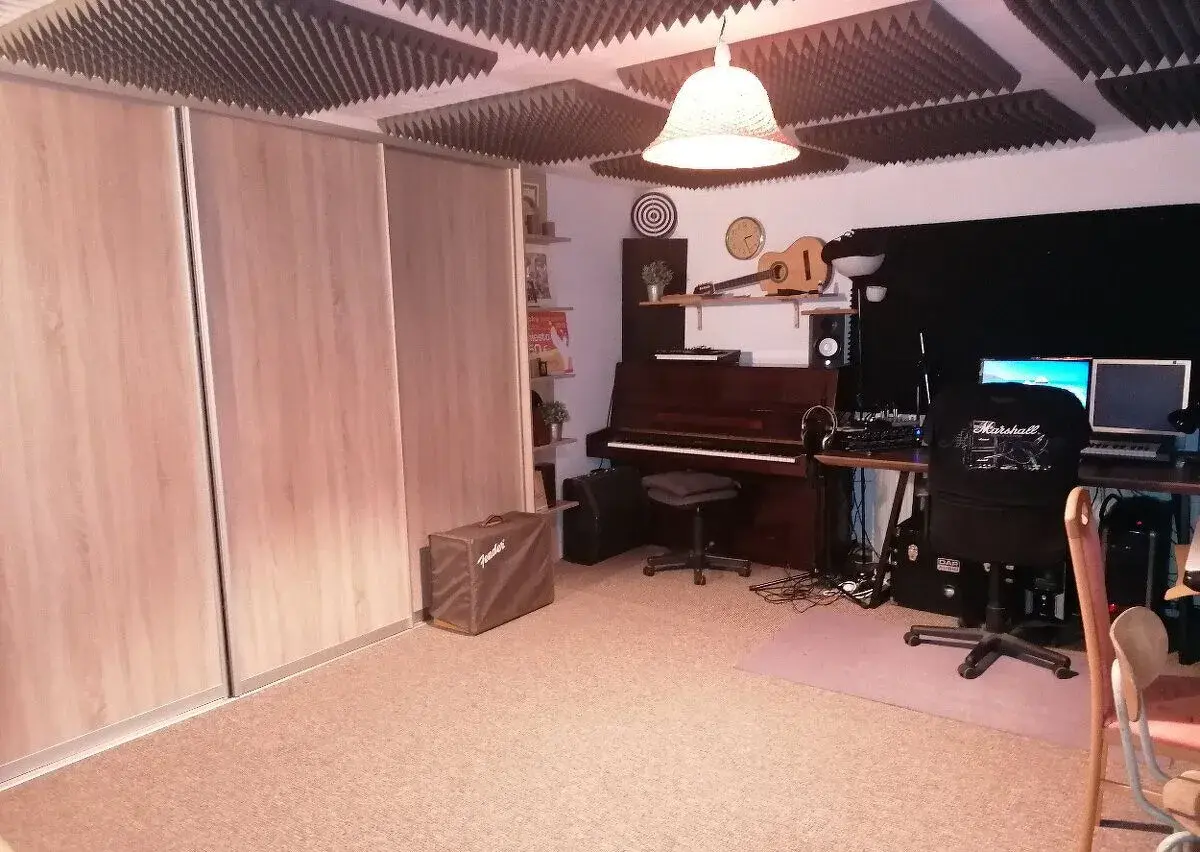 Prenajmem skúšobňu /nahr.štúdio/ pre kapelu Ružinov