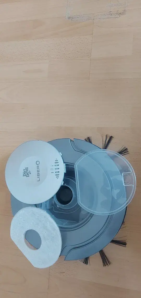 Robotický vysávač