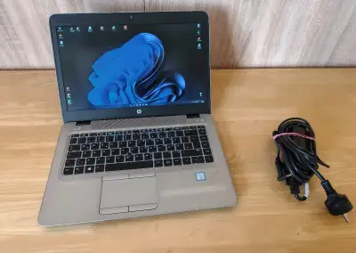 Notebook HP EliteBook 840 G3 - 14.1" / i5 / SSD / Win 11