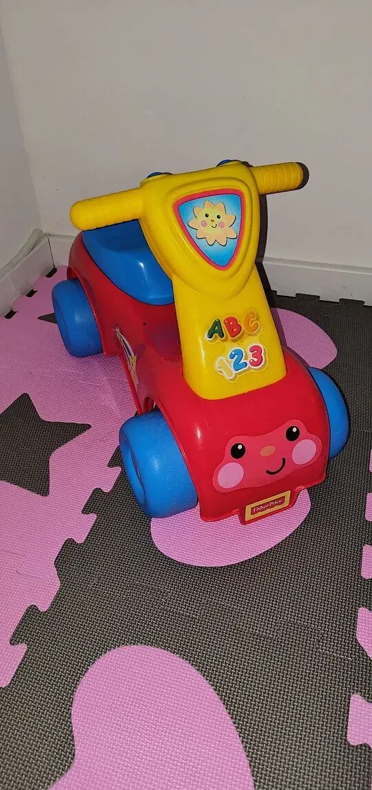 odražadlo Fisherprice