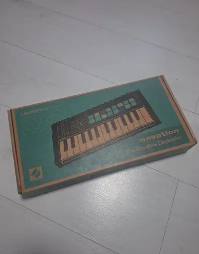 NOVATION Launchkey Mini 25 MK4 - Nový nerozbalený