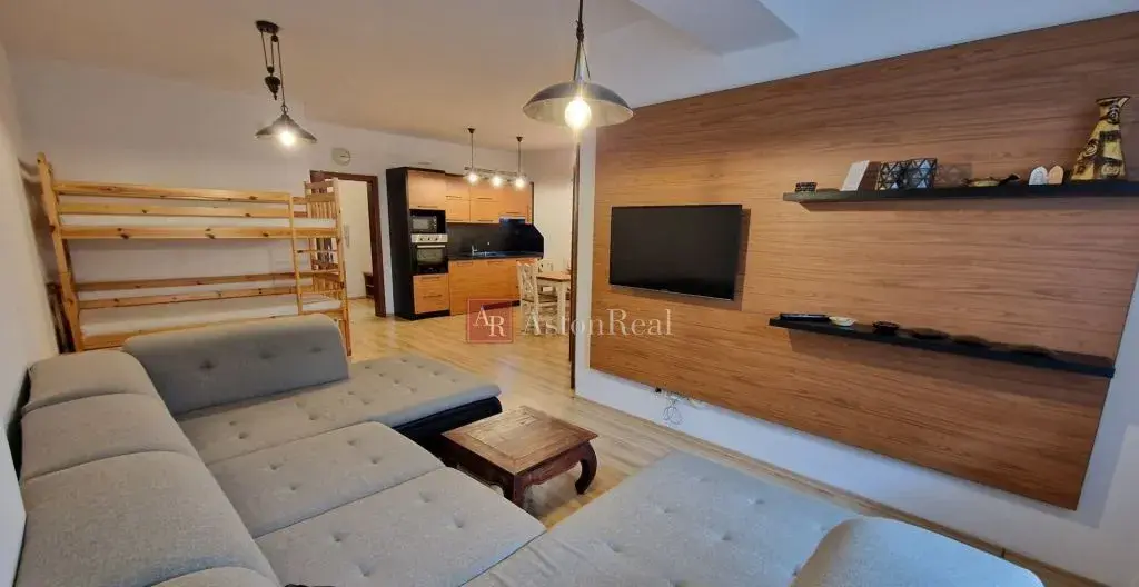 2 izbový Rekreačný apartmán Vys.Tatry-Veľká Lomnica 57 m2