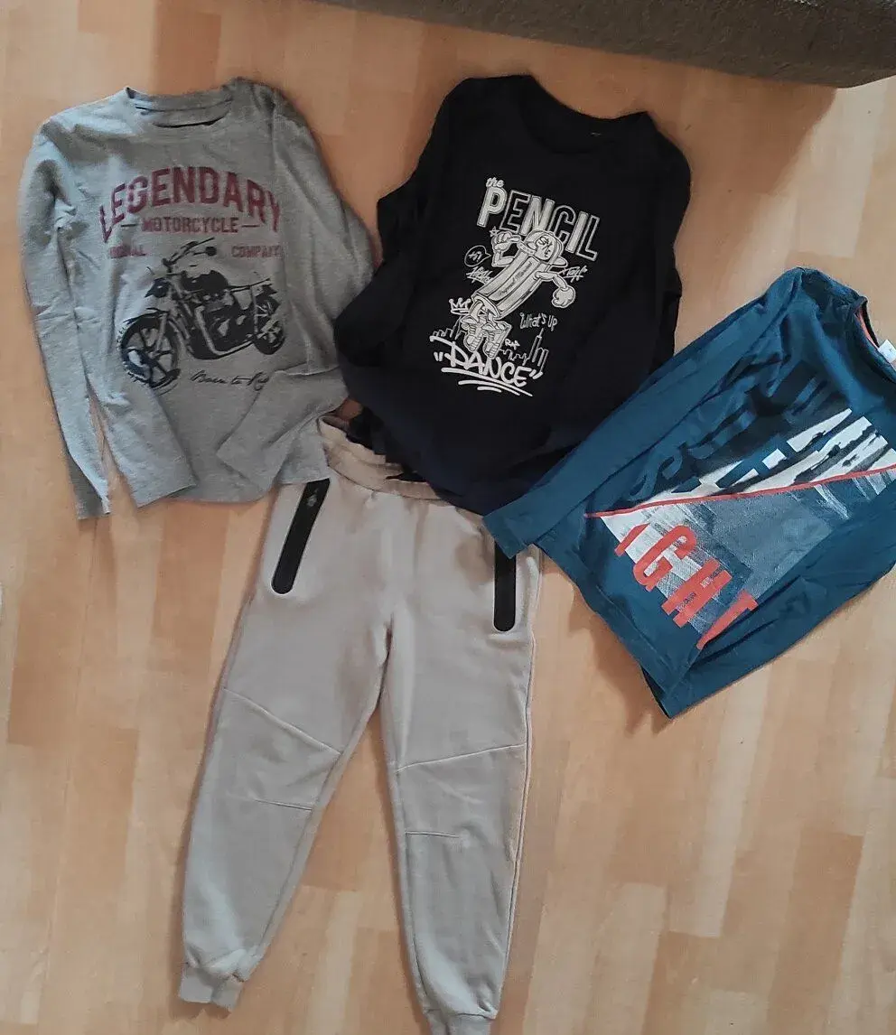 Balík veci pre chlapca 152