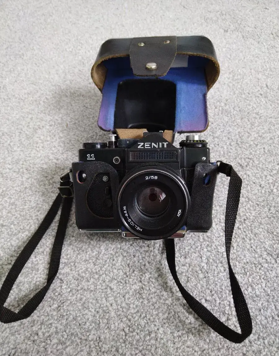 Zenit 11
