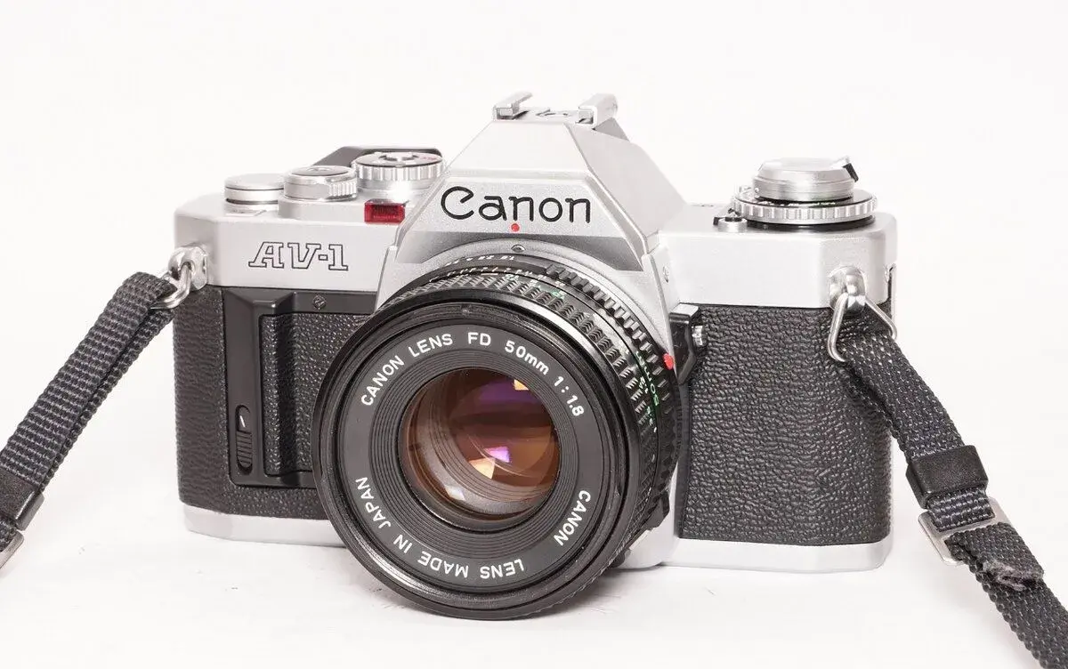 Canon AV-1, FD 50mm/1,8