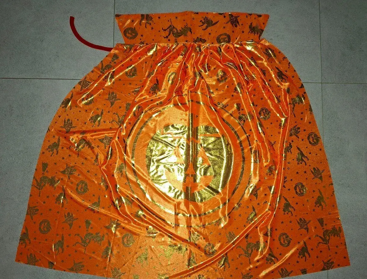 hallowensky kostým (plášť a maska s motívom tekvice)