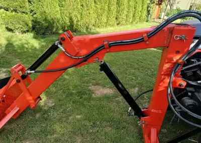 Nakladač za traktor