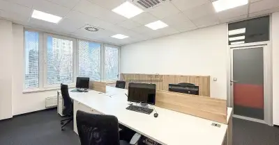 18 m2 Kancelársky priestor Hálkova (BA - Nové Mesto) za 225€
