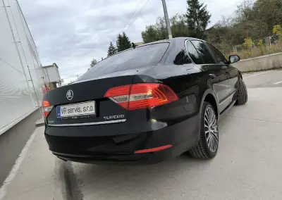 Škoda Superb – 351 845 km