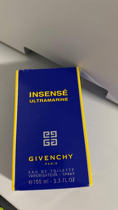 Givenchy ultramarine 100ml